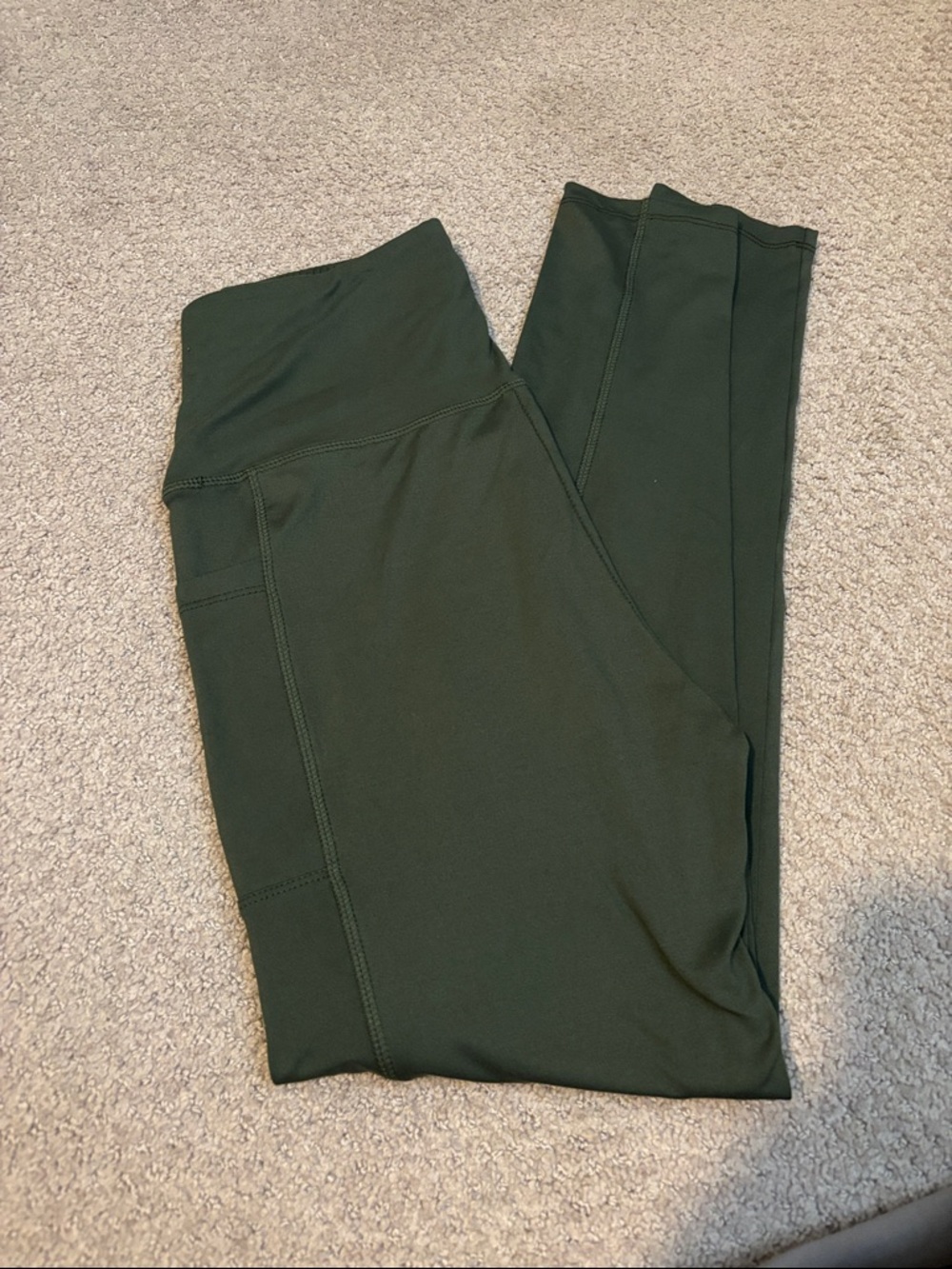 NWOT Women’s pocket leggings